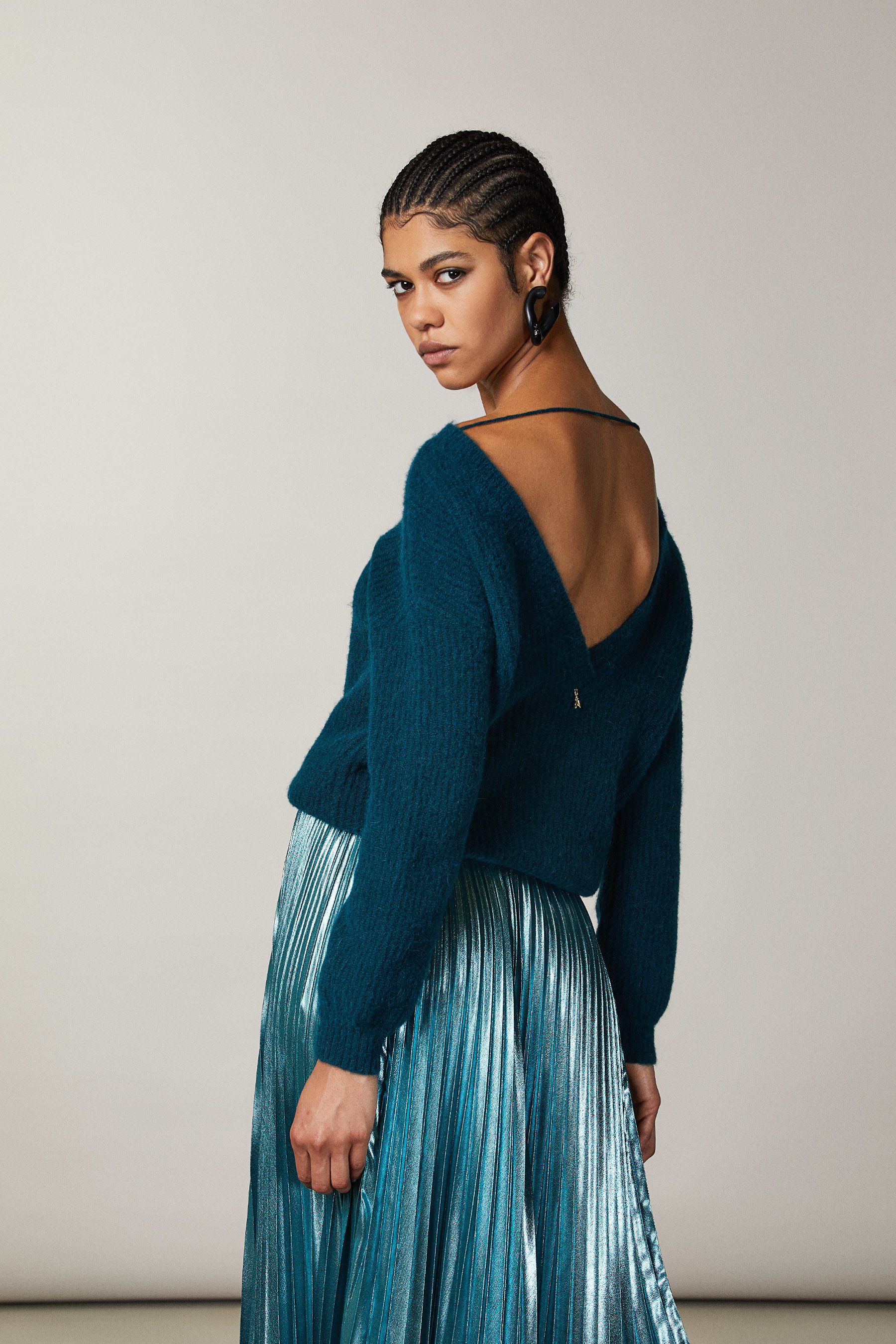 Maglia con scollo dietro