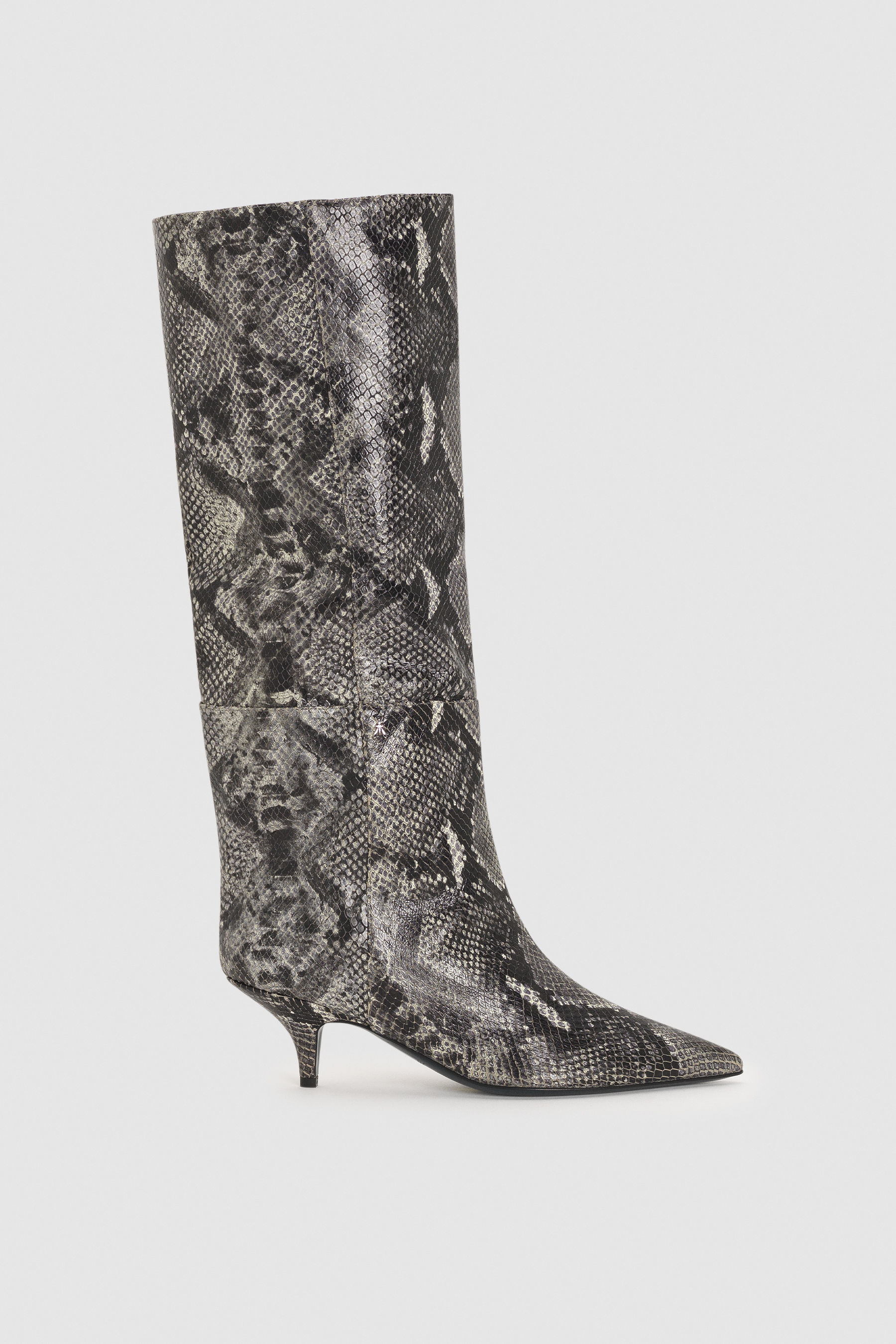 COMPRA ONLINE botas de tacón. Botas de tacón alto. Botas con cordones. Botas  grises. Botas sexys.