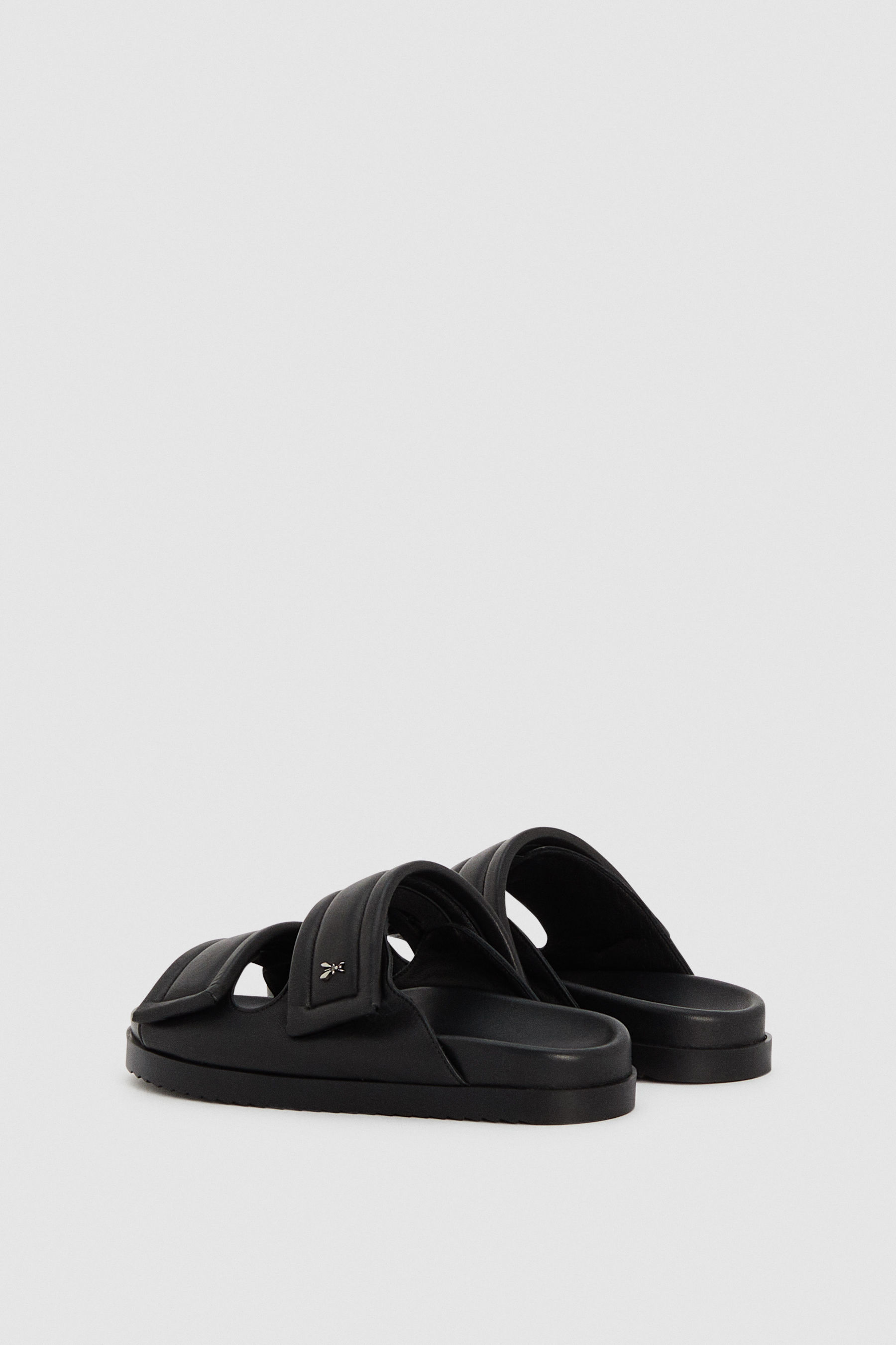 Black Fly Sliders | Patrizia Pepe