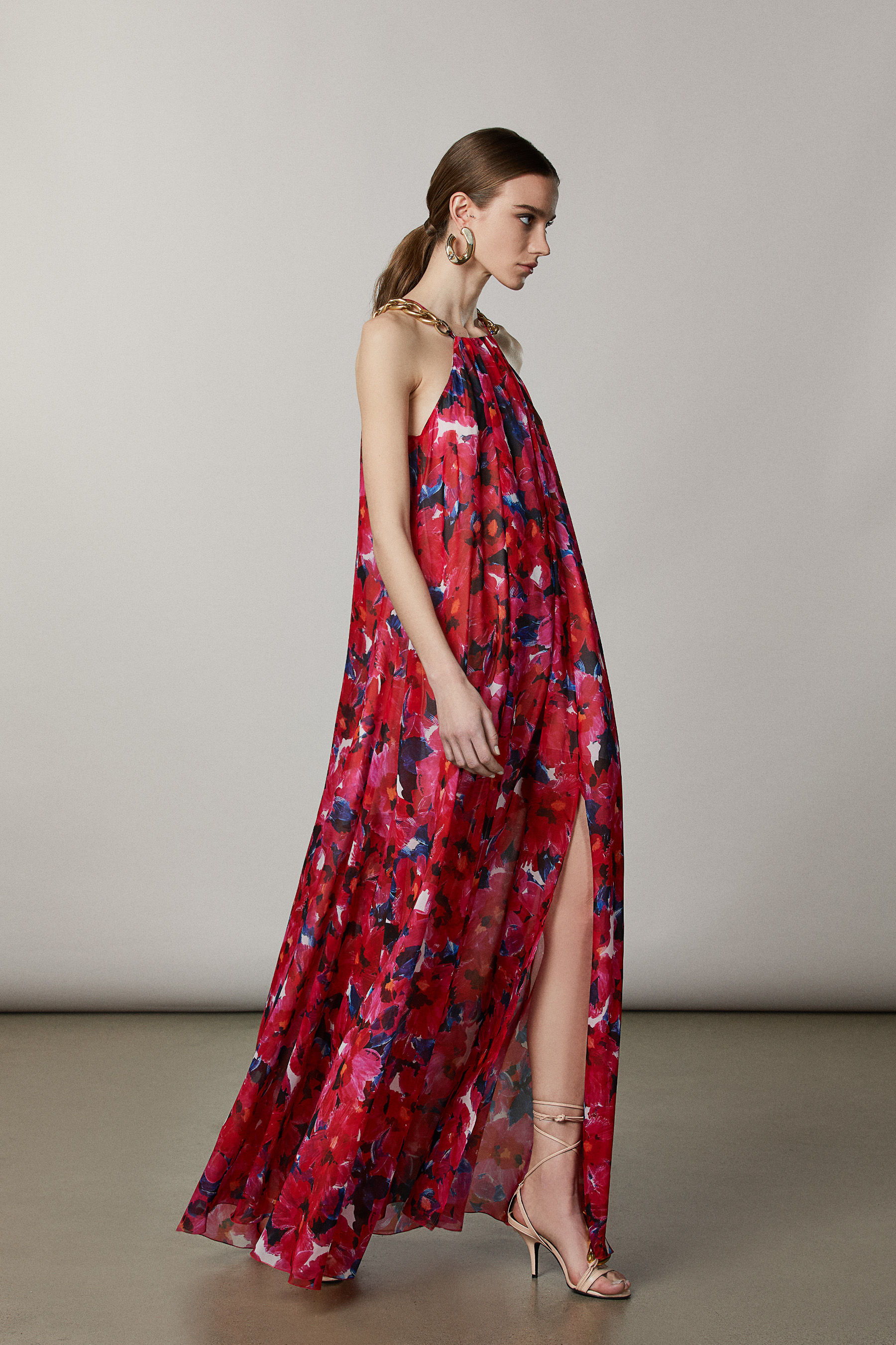 Abito lungo scollo americana