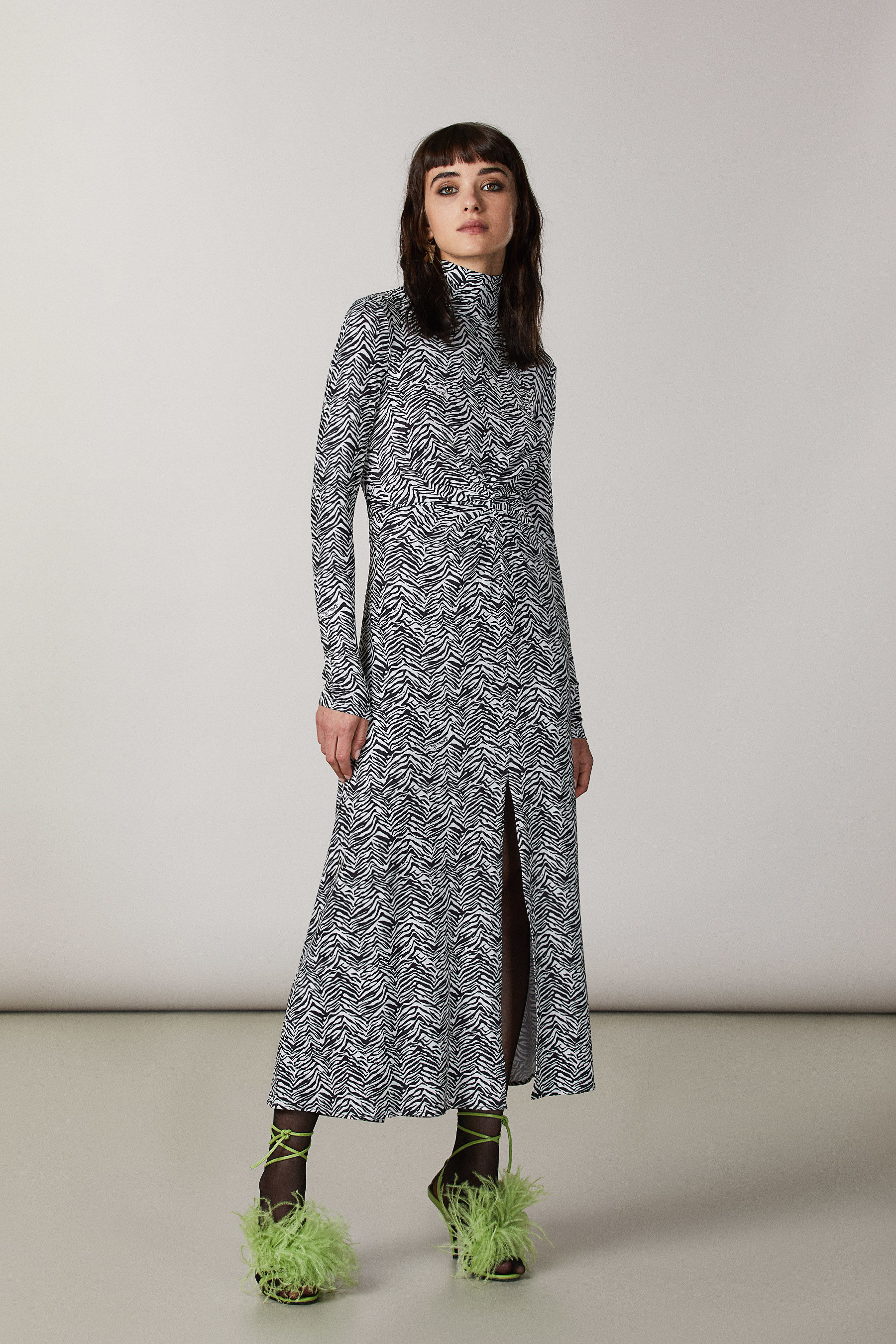 Abito collo alto in jersey