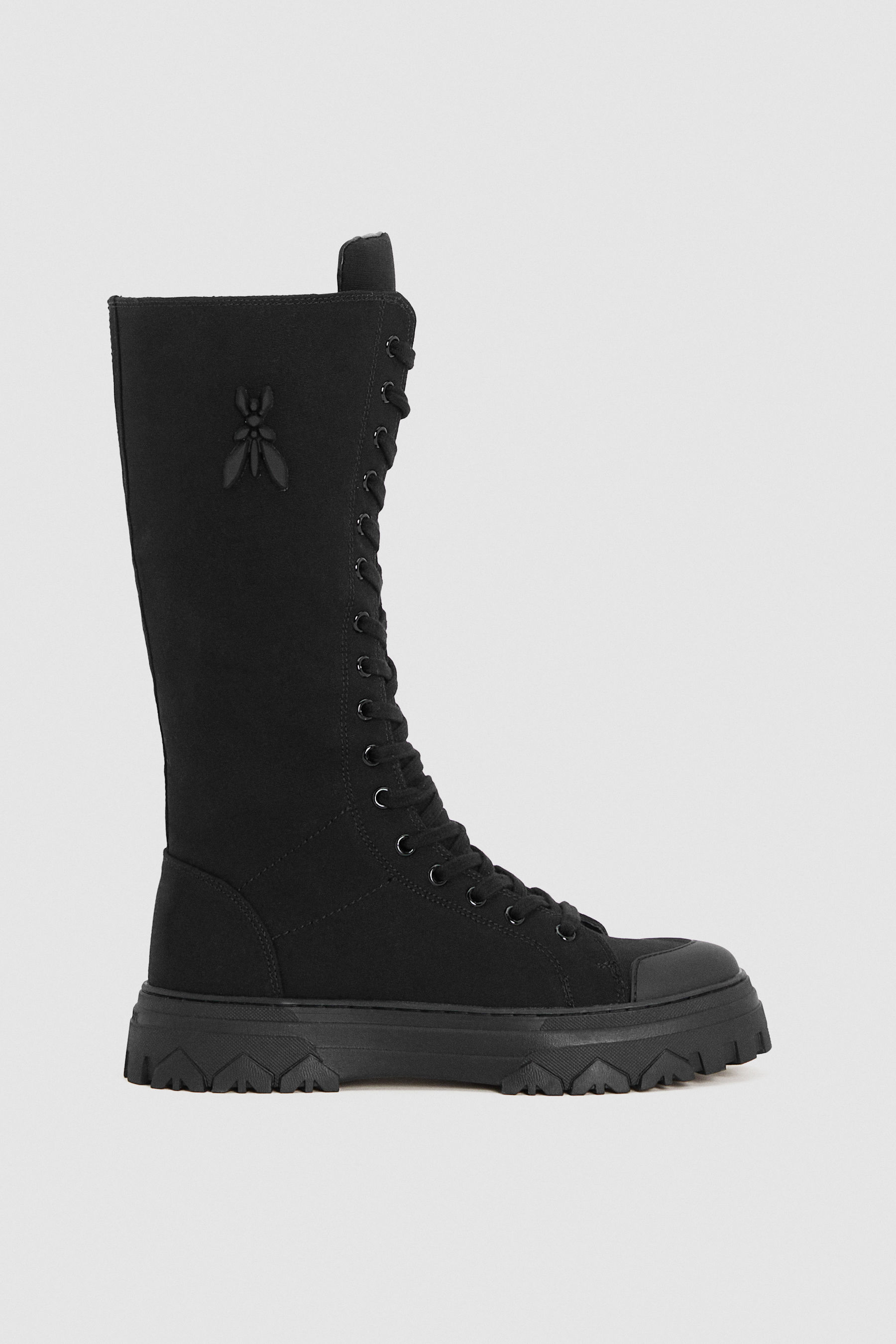 Black 8 Fly Sneakers | Patrizia Pepe