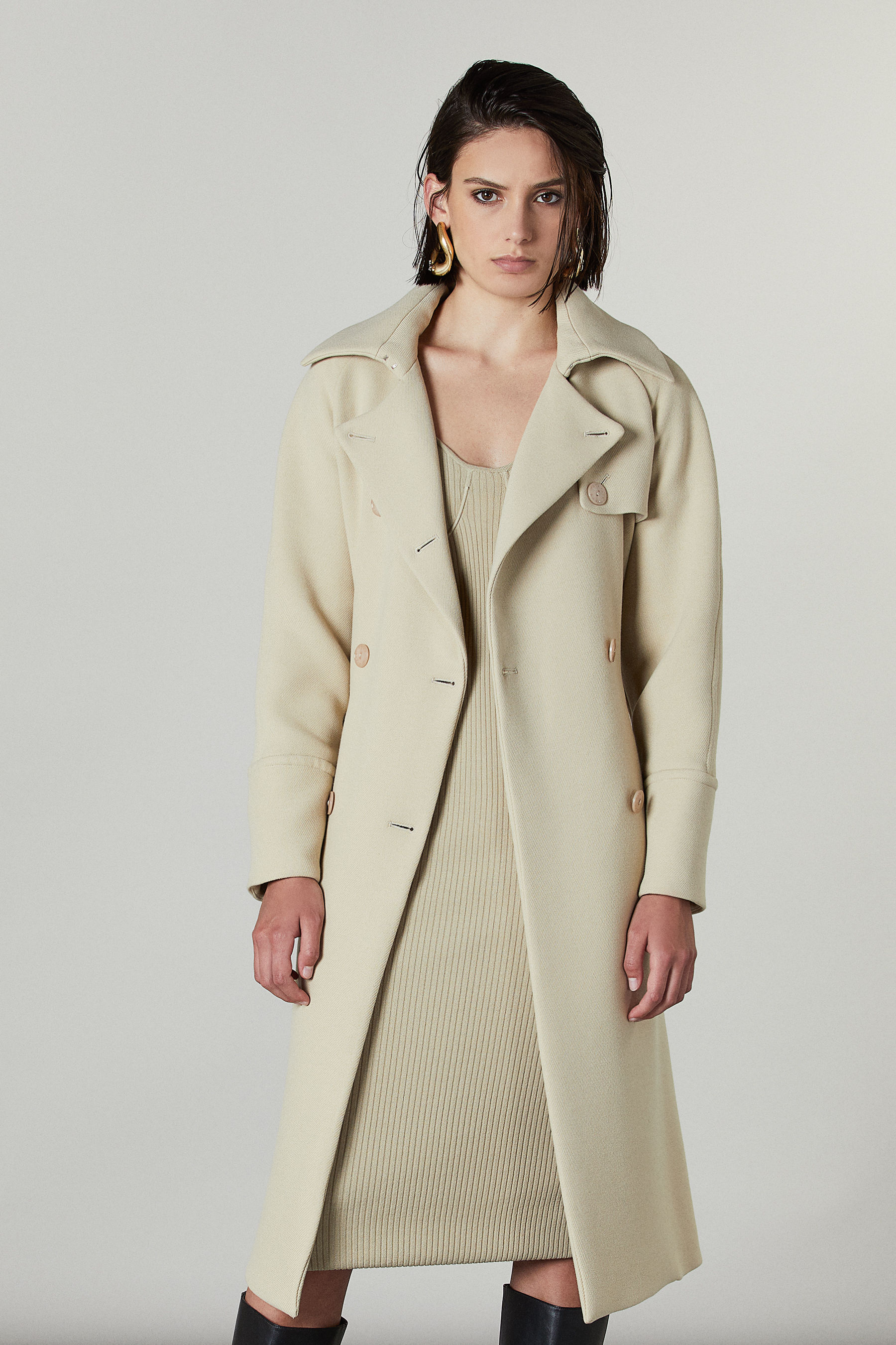 beige duster jacket