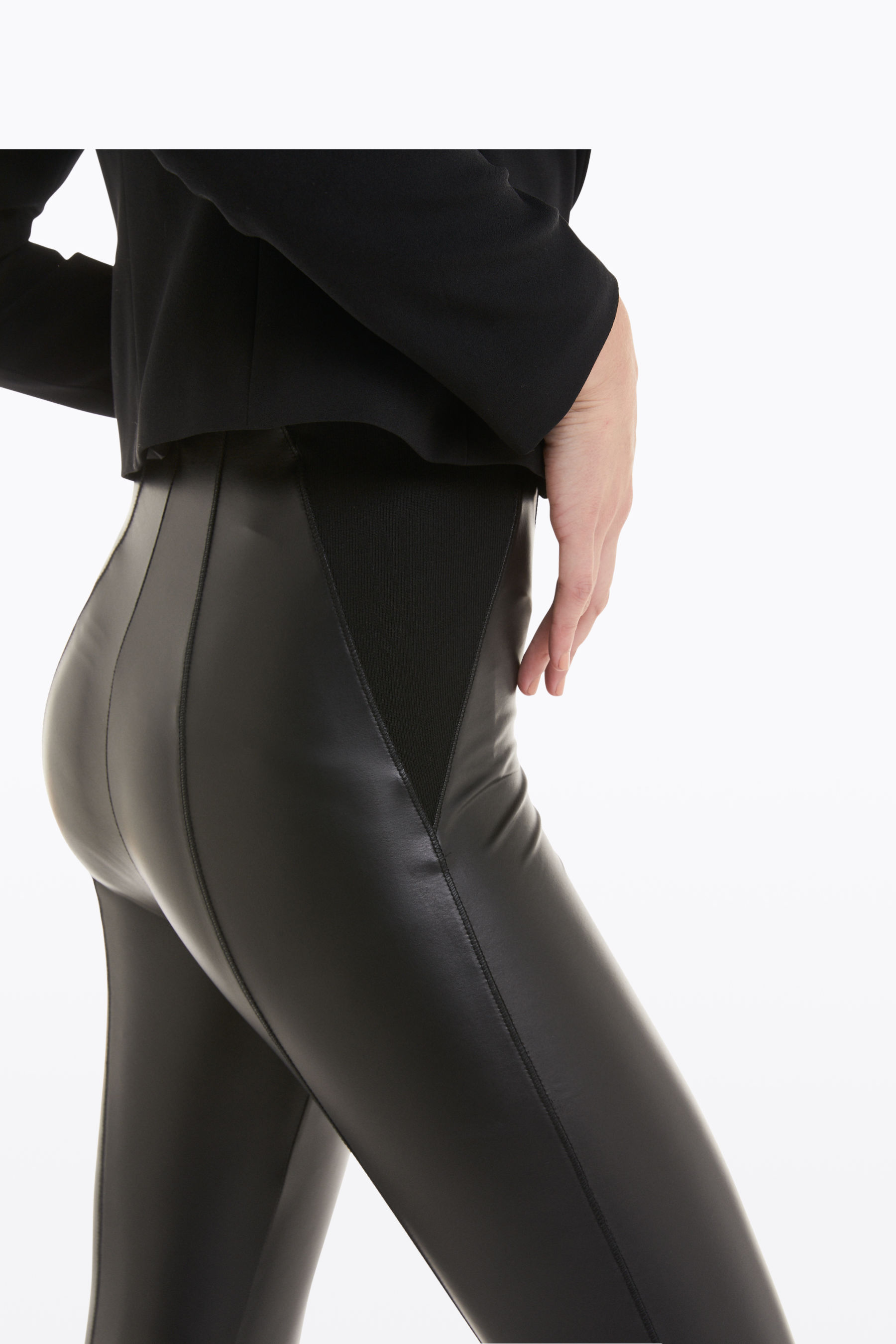 Black Faux leather leggings | Patrizia Pepe
