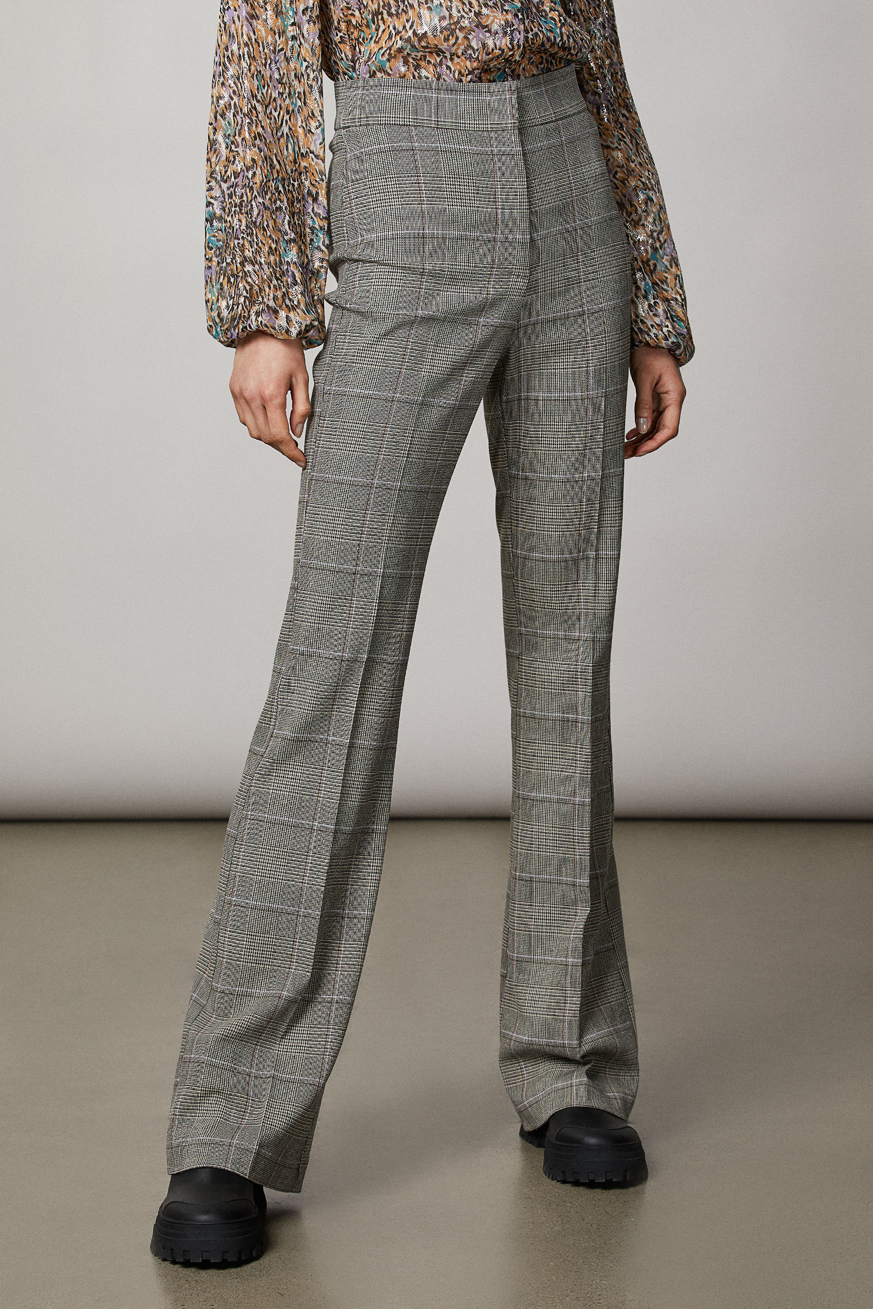 Flared trousers for women | Patrizia Pepe