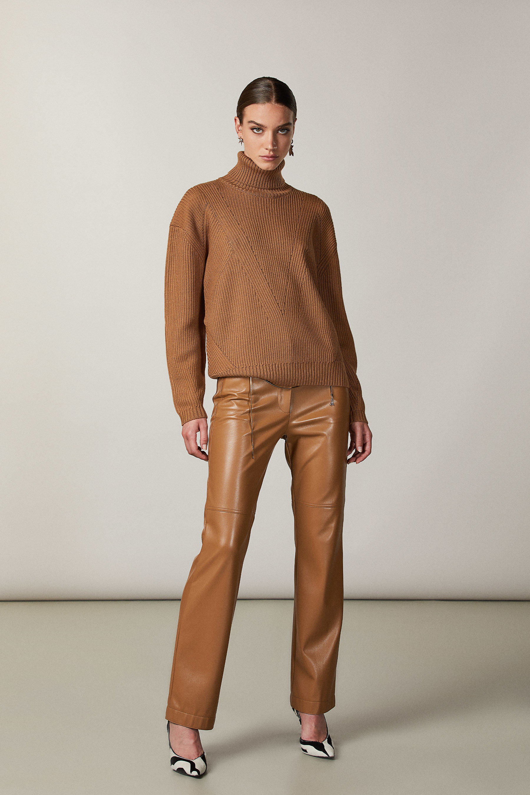 Maglia con collo alto