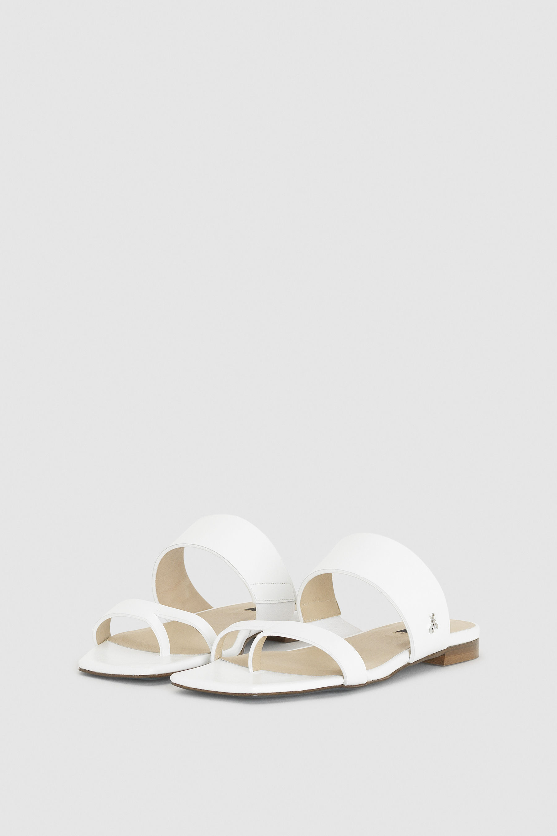 fly white sandals