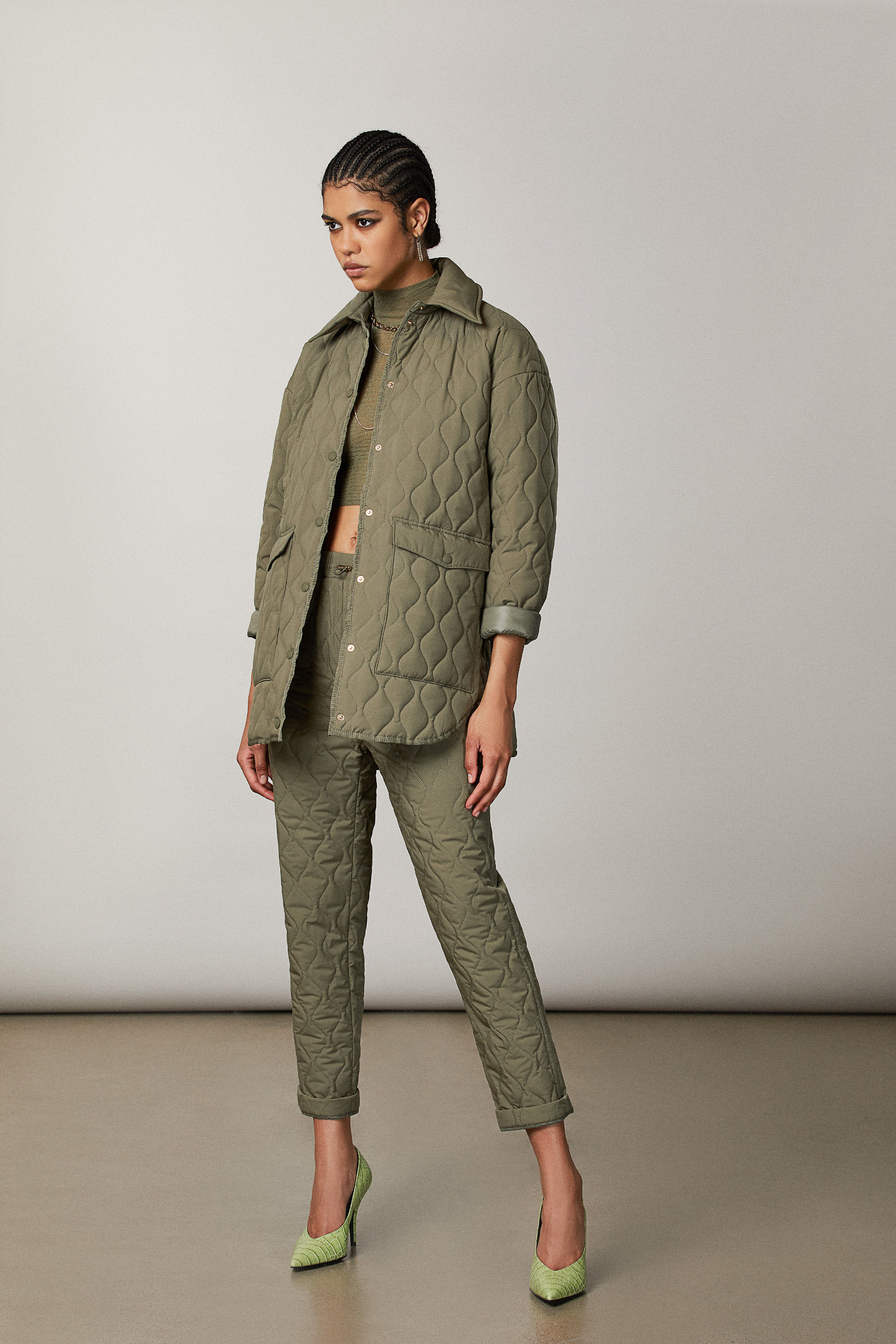 Pantaloni quilted alla caviglia