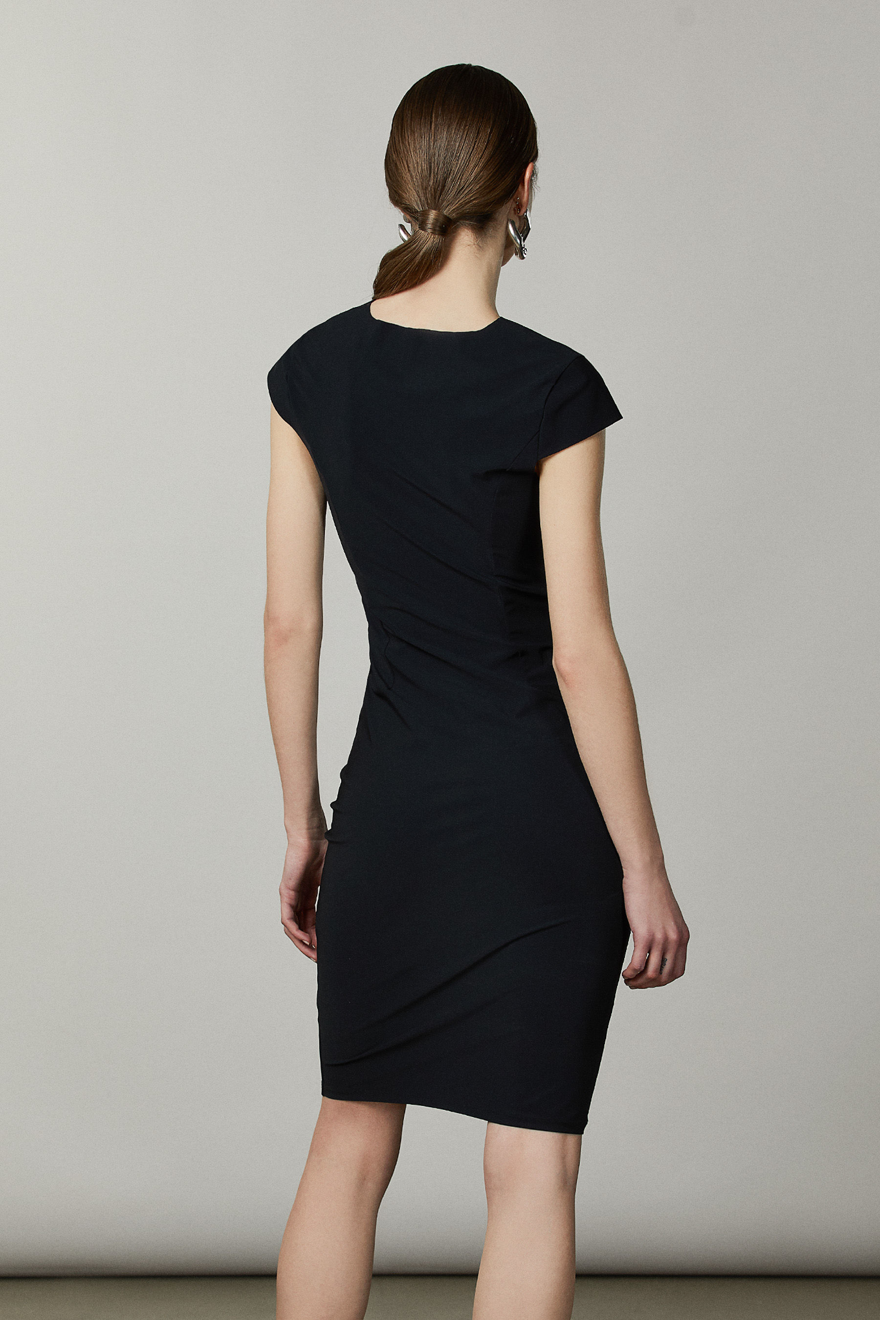Black ESSENTIAL stretch jersey dress 