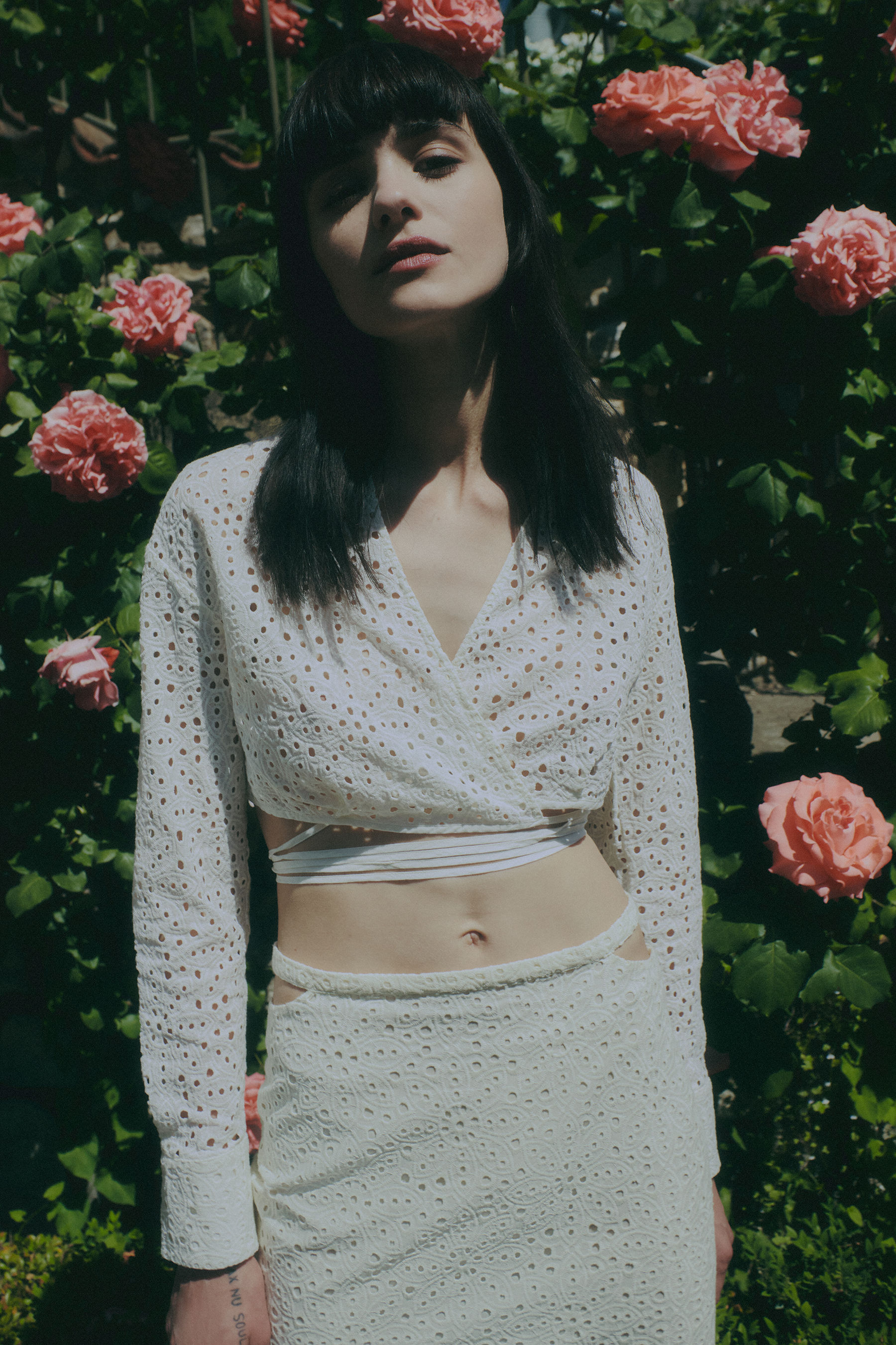 Camicia in sangallo incrociata