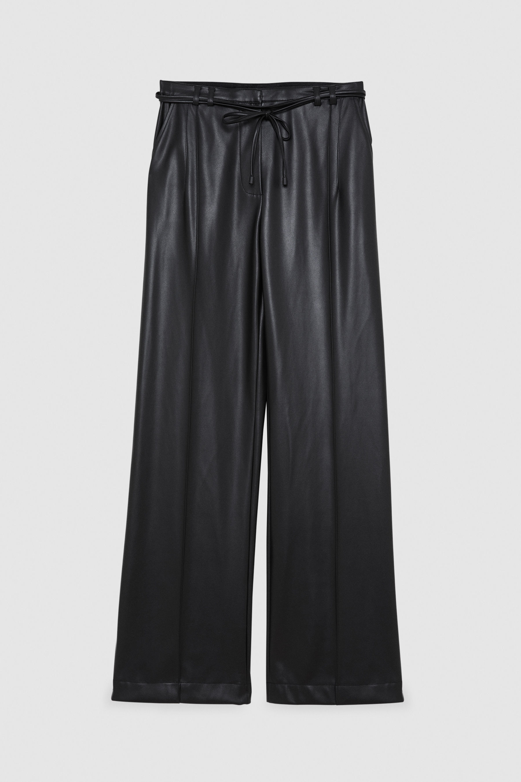 Pantalón de piel sintética \