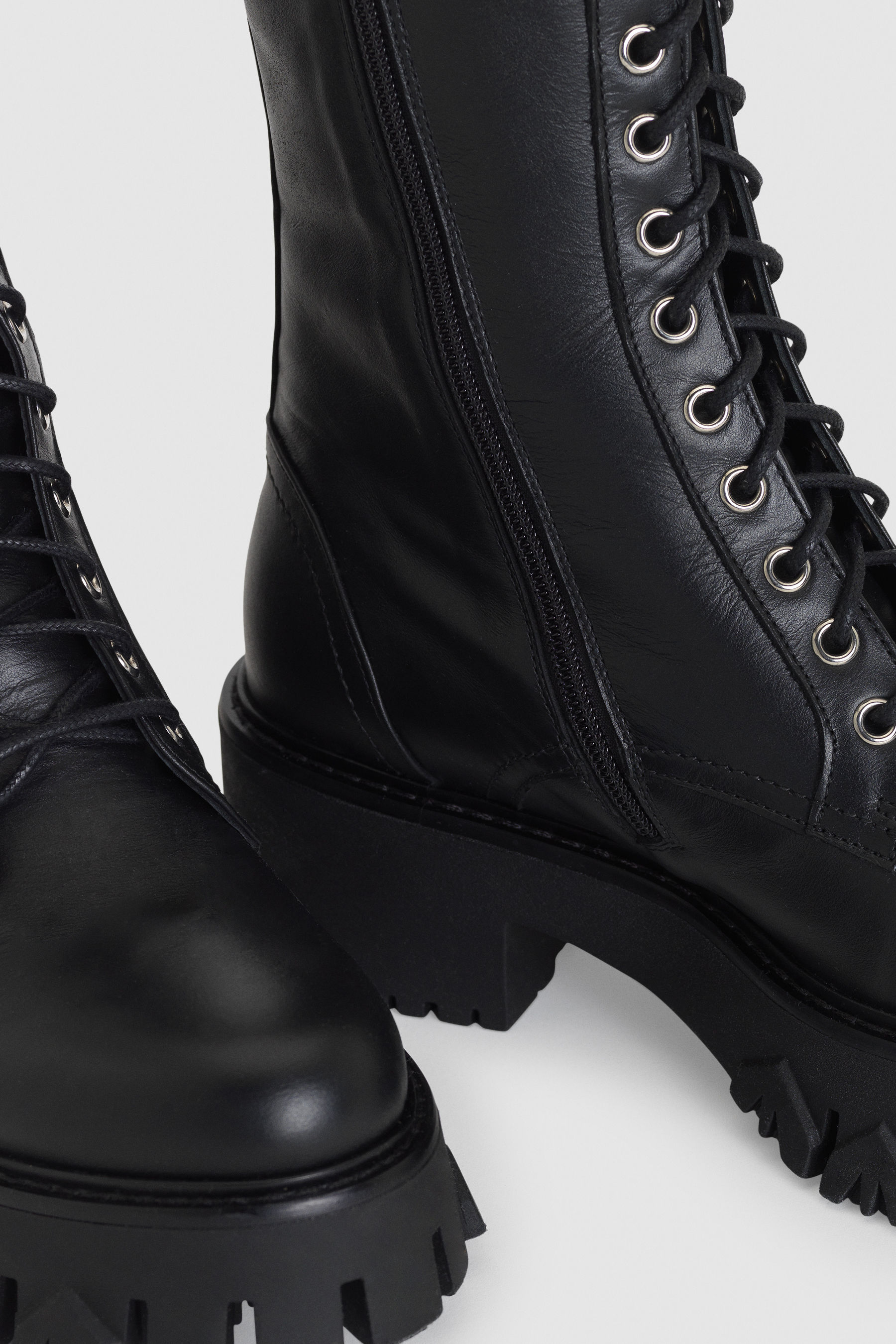 Black Lace up biker boots | Patrizia Pepe