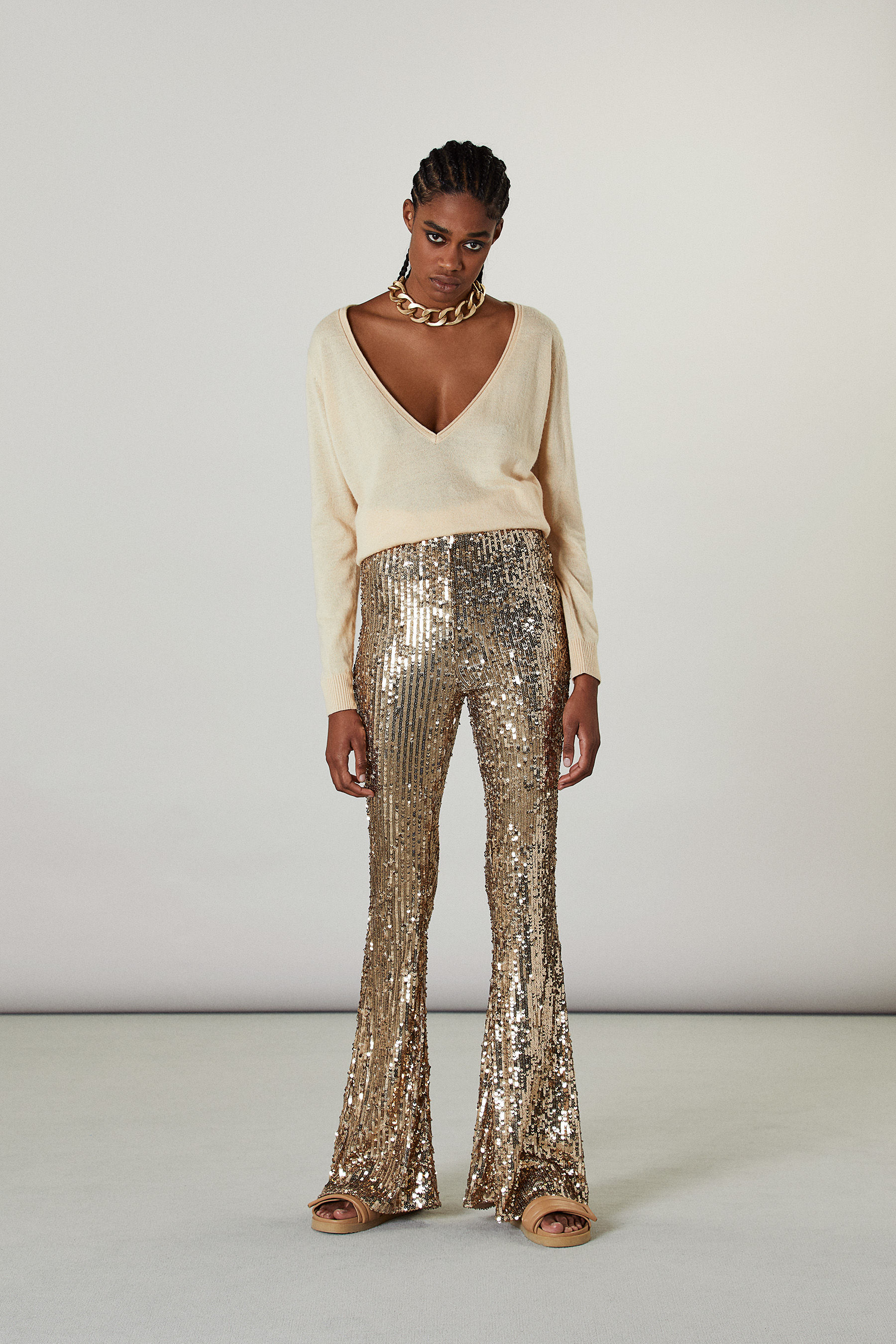 Maglia rasata con scollo a V