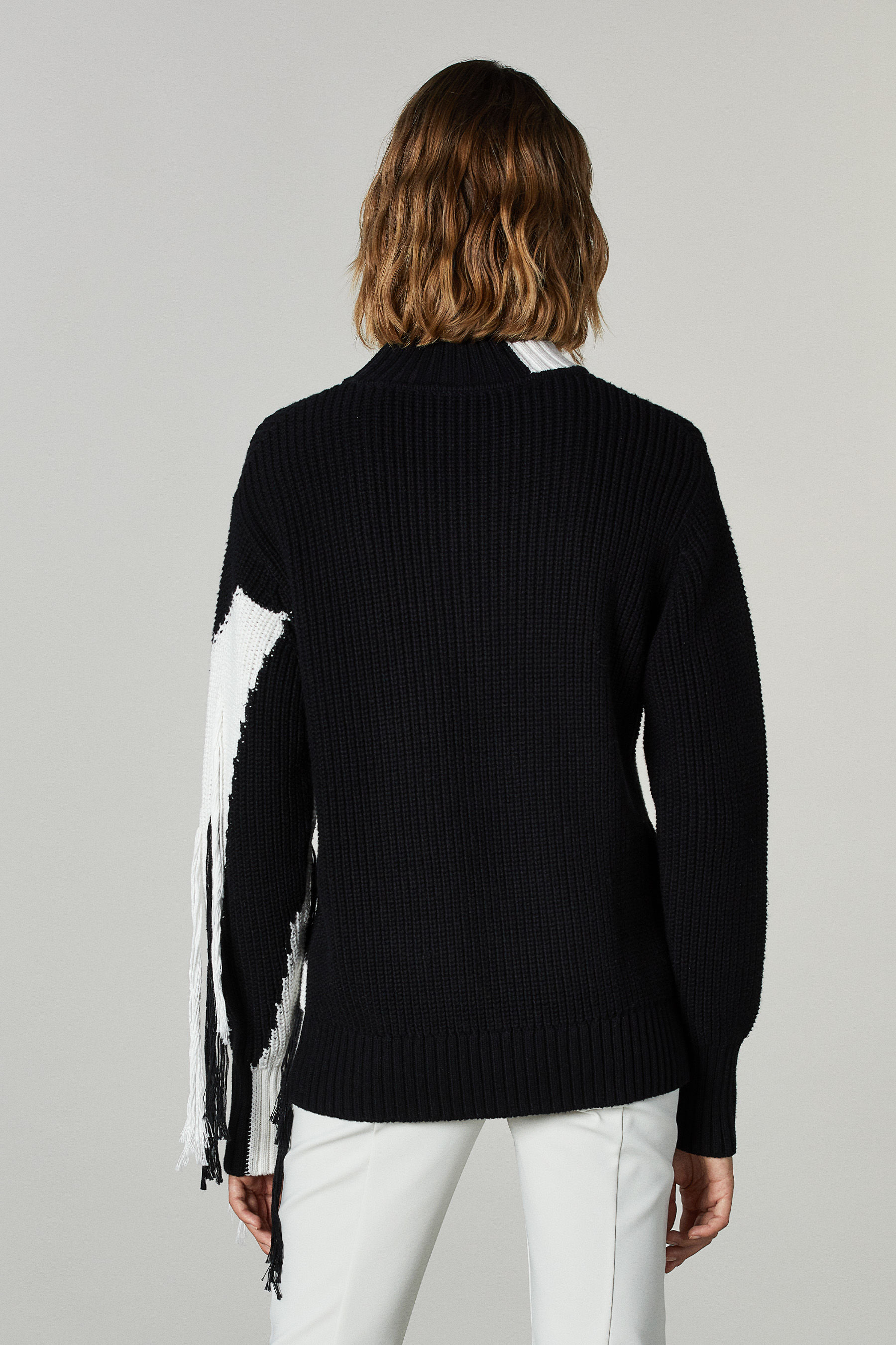 what is a fly sweater