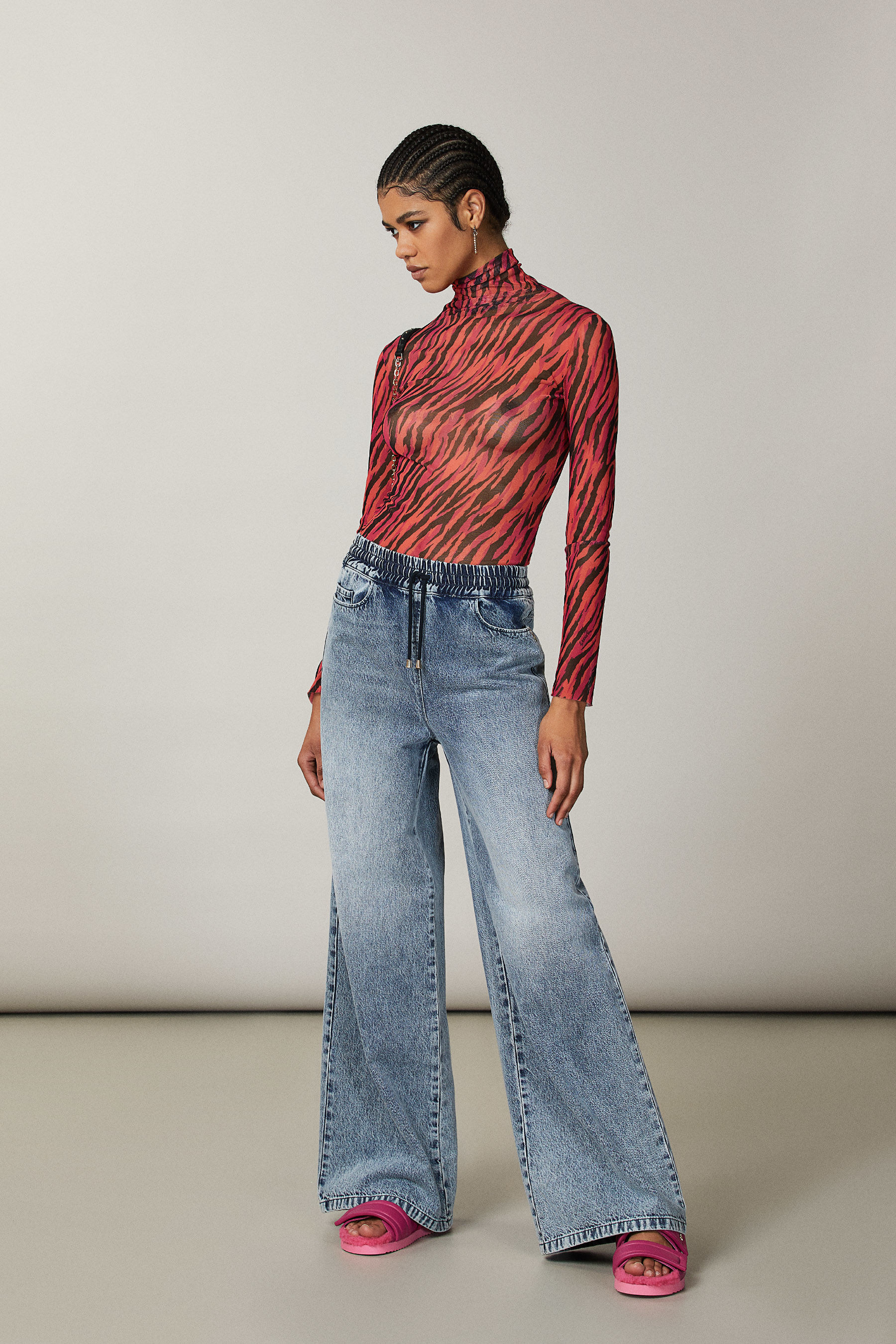 Pantalone denim vita bassa