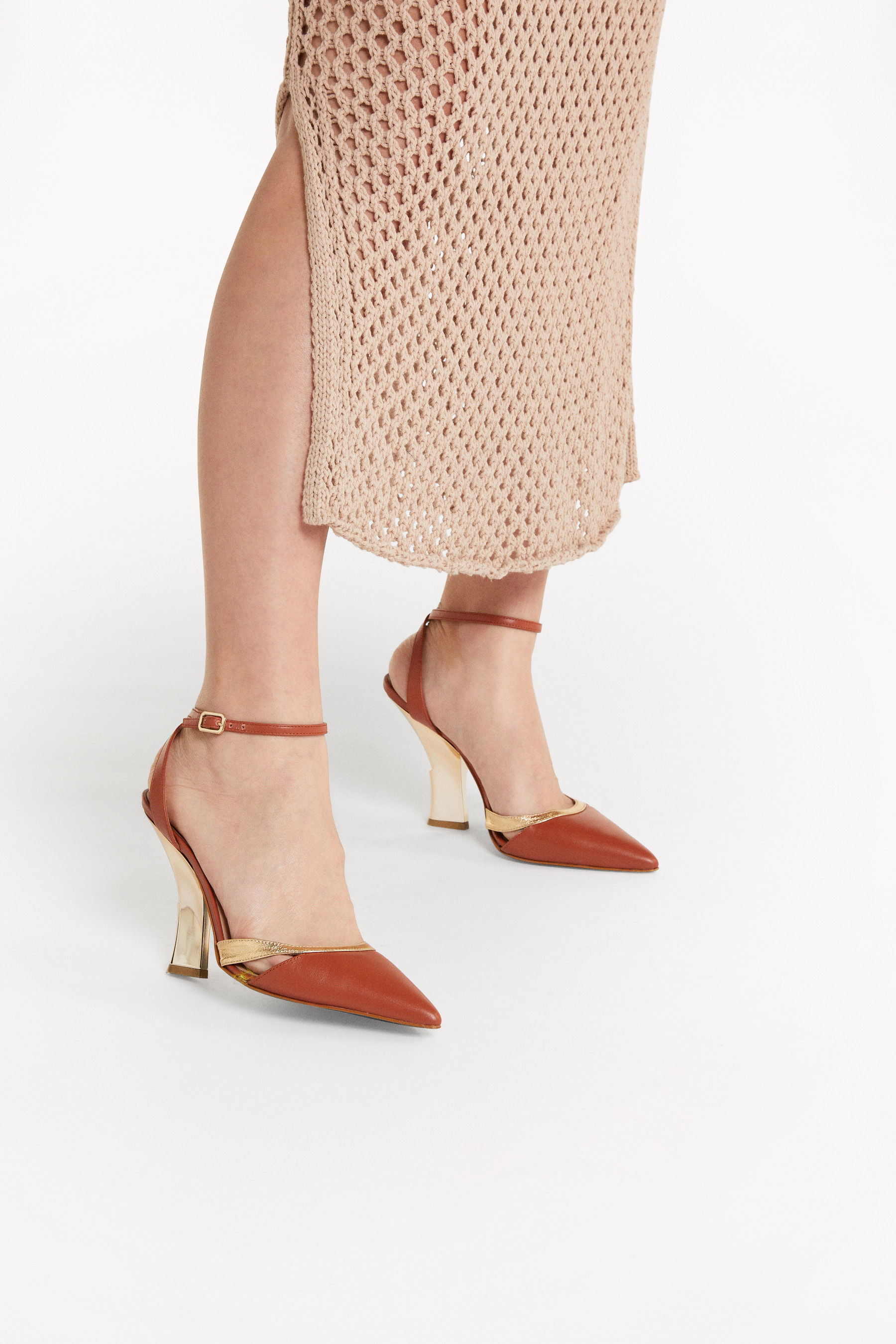 Leather slingback pumps