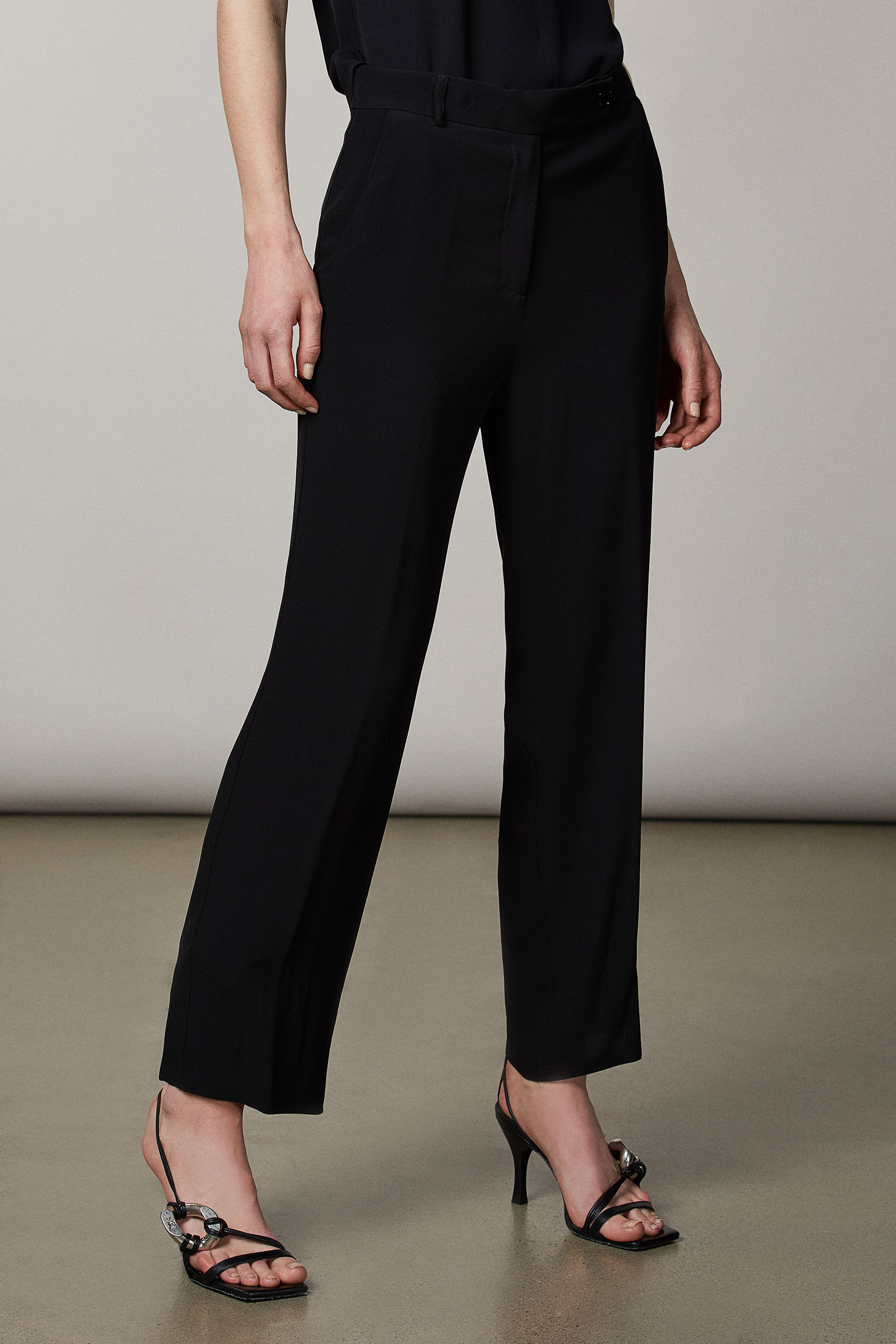 Pantaloni alla caviglia taglio maschile | Patrizia Pepe