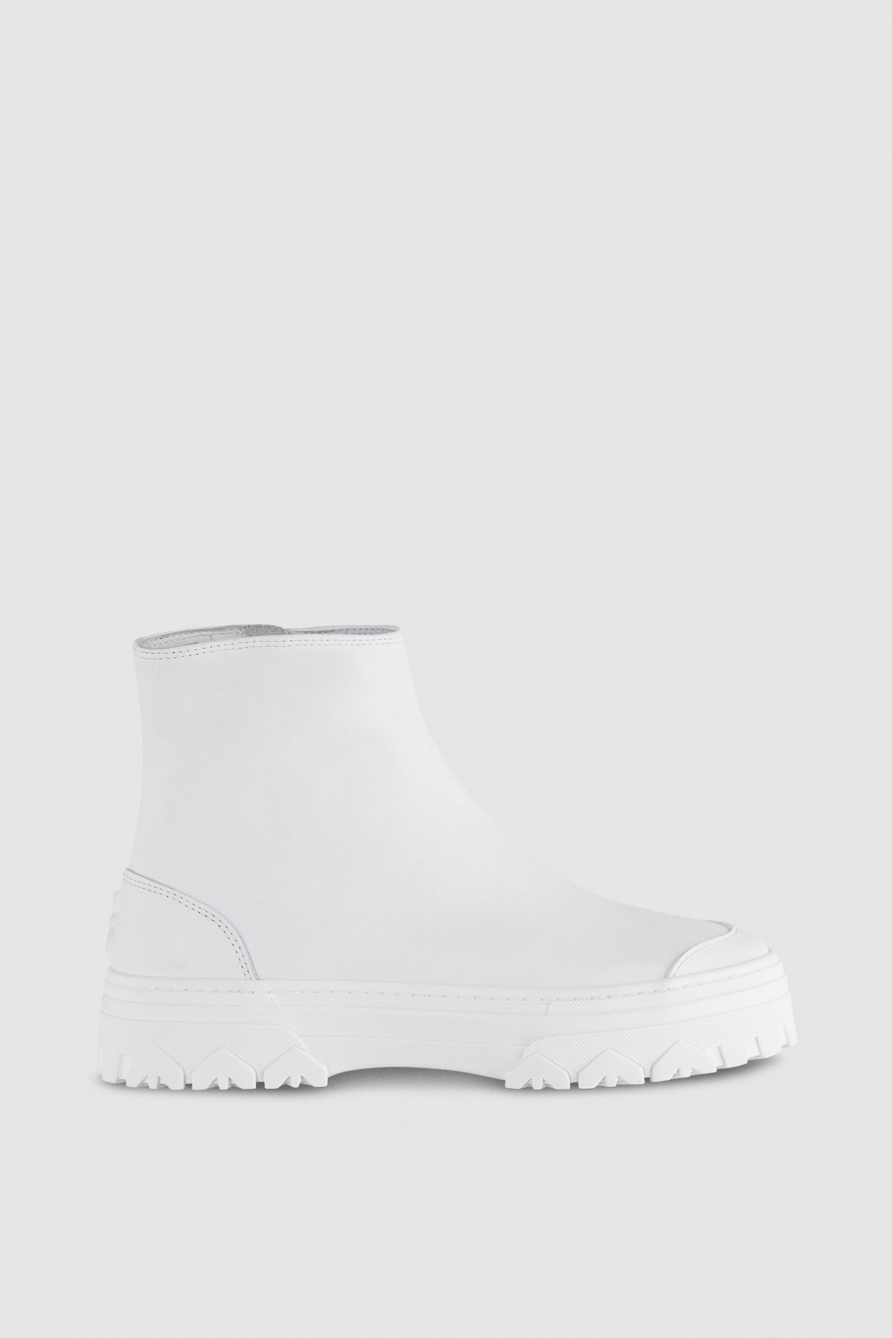 Zip-up leather ankle boots | Patrizia Pepe