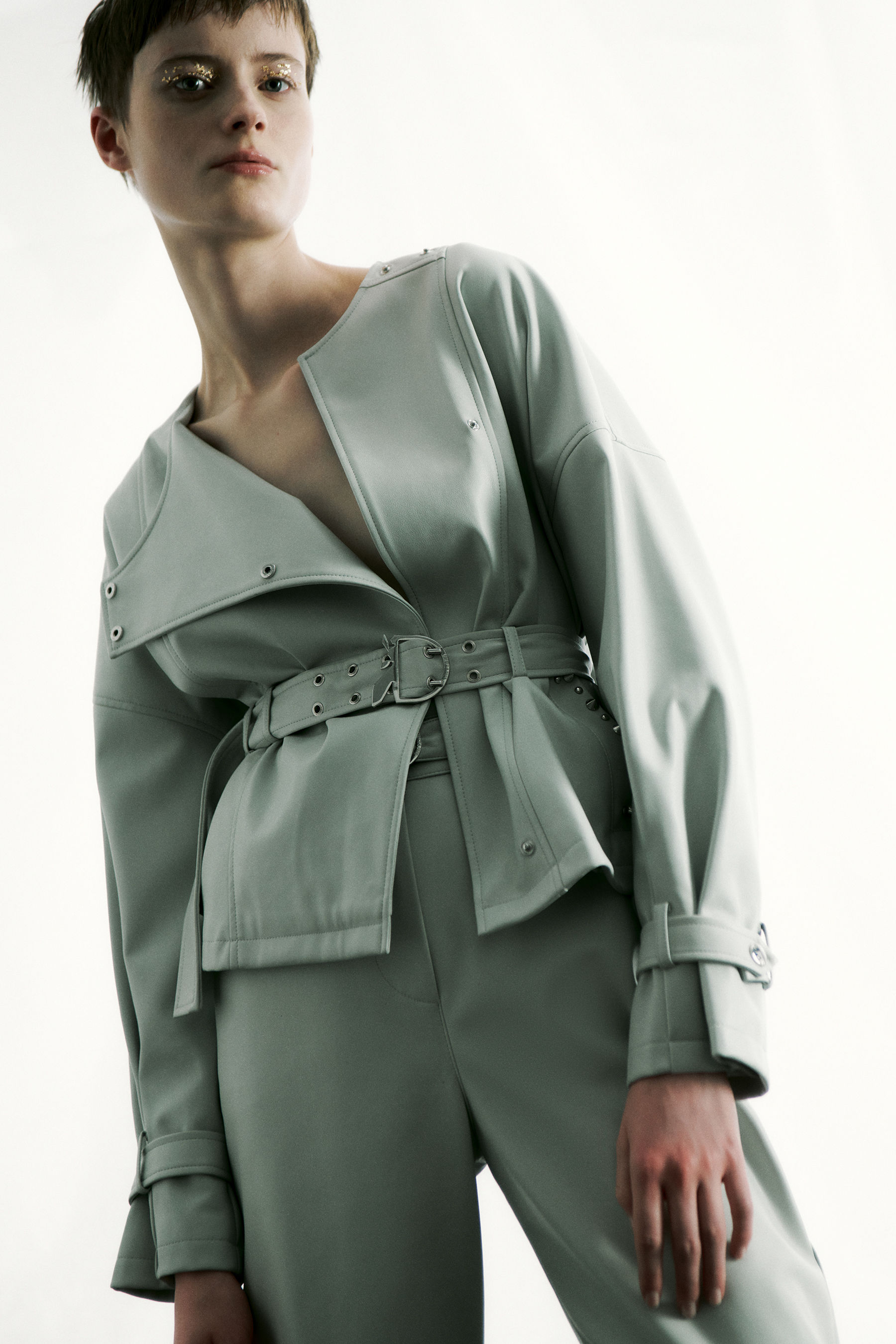 oversized jacket with belt