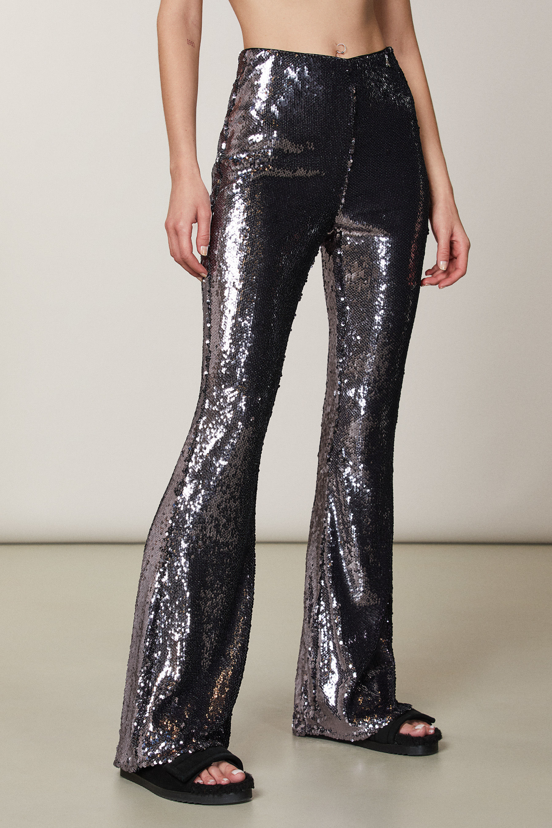 Aggregate more than 62 silver sequin pants womens super hot - in.eteachers