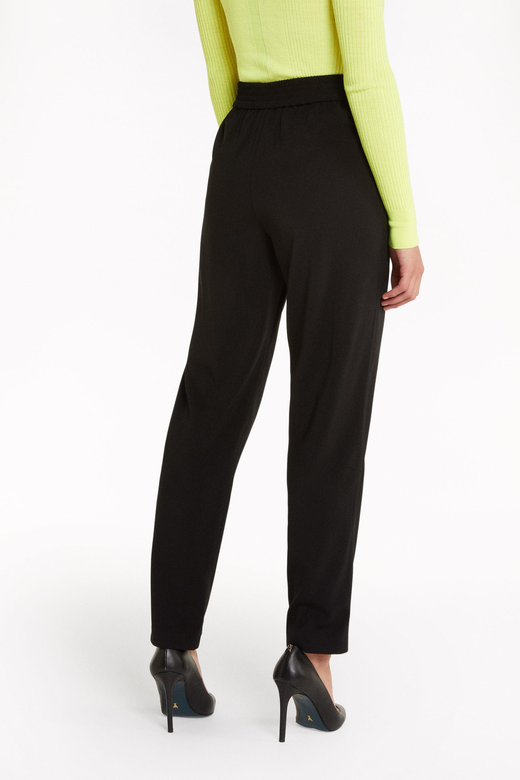 black boyfriend pants